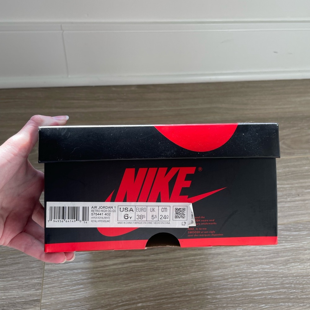 Air Jordan 1 Retro High OG GS ‘Hyper Royal’ Sz 6Y EUC like New - Picture 13 of 16